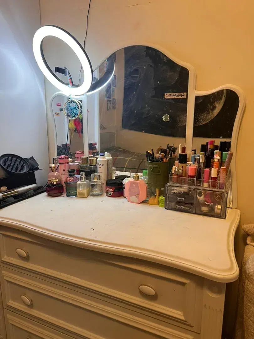 ست تخت خواب دخترانه نوجوان اپادانا|تخت و سرویس خواب|کرج, فاز ۳ گوهردشت|دیوار