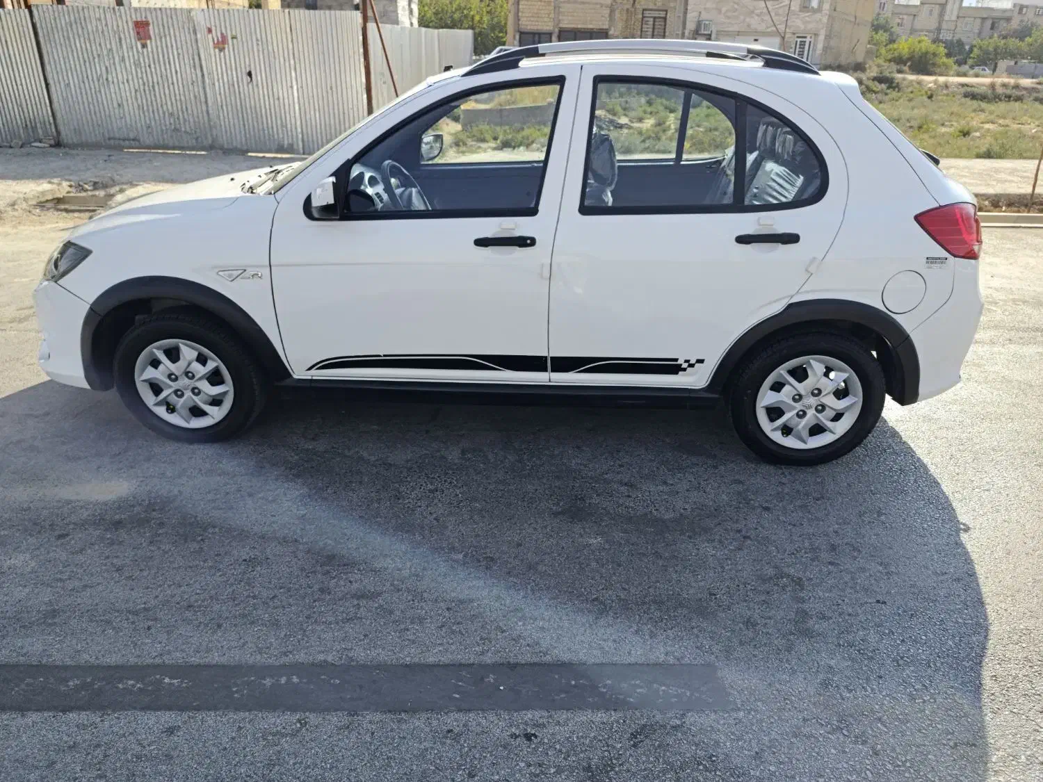 کوییک 1402 کارمندی|خودرو سواری و وانت|شیراز, محمودآباد|دیوار