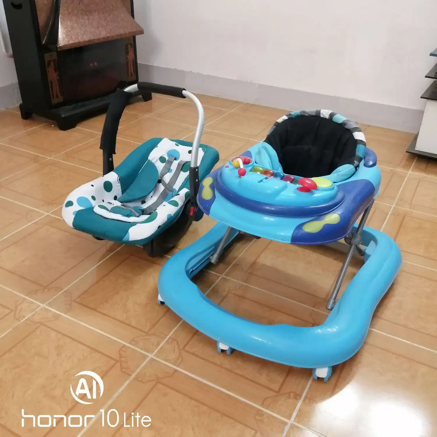 وسایل کودک|اسباب و اثاث بچه|نیشابور, شهرک فرهنگیان|دیوار