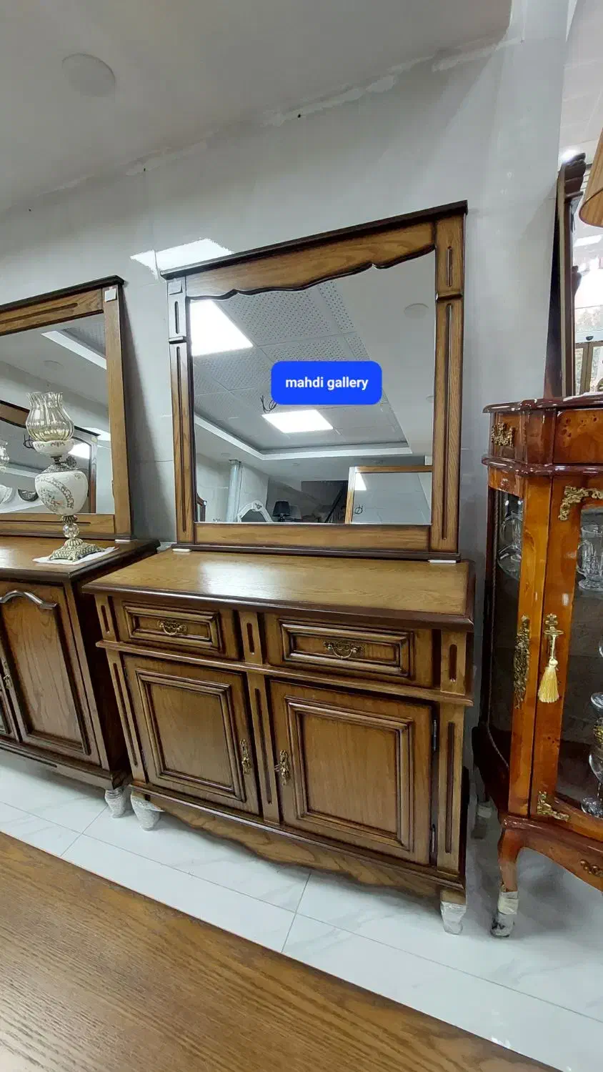 آینهکنسول(۲درب) چوبی طرح جدید|بوفه، ویترین، کنسول|ارومیه, |دیوار