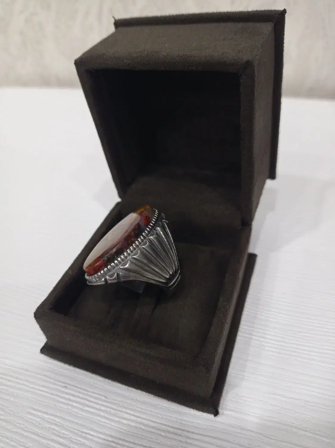 انگشتر نقره با نگین شجرمرجانی کمیاب|جواهرات|پرند, فاز ۶|دیوار