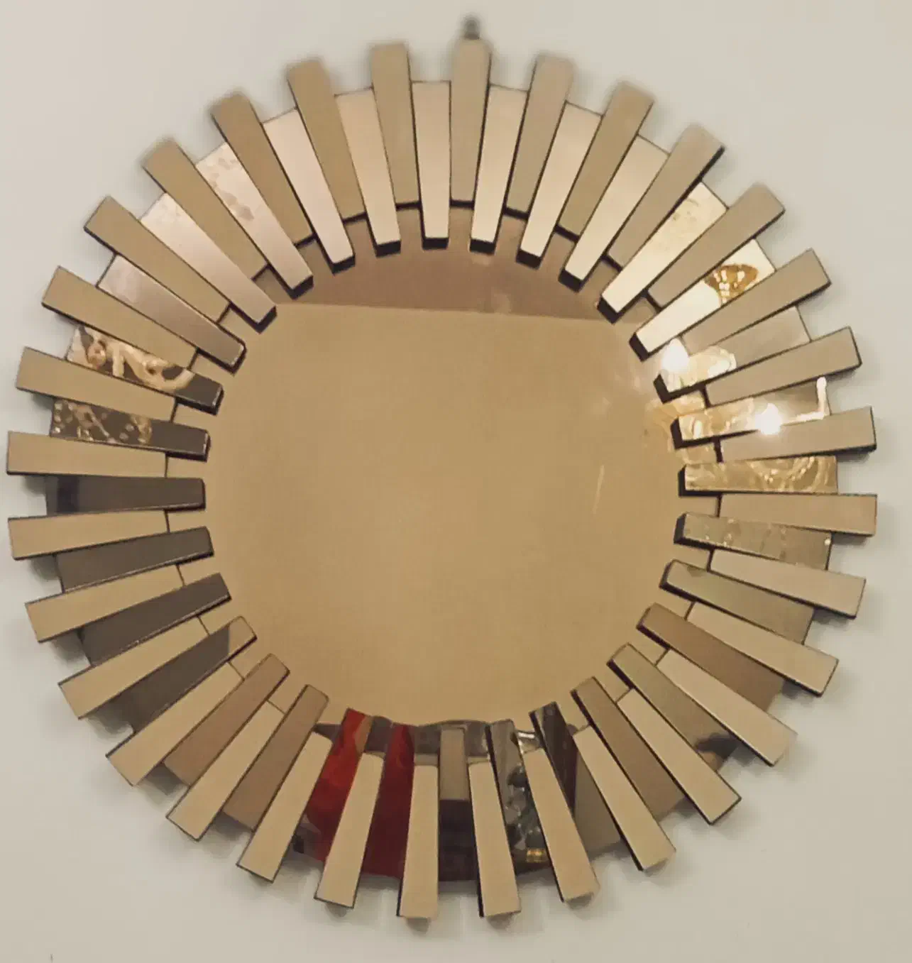 آیینه خورشیدی|آینه|خرم‌آباد, |دیوار