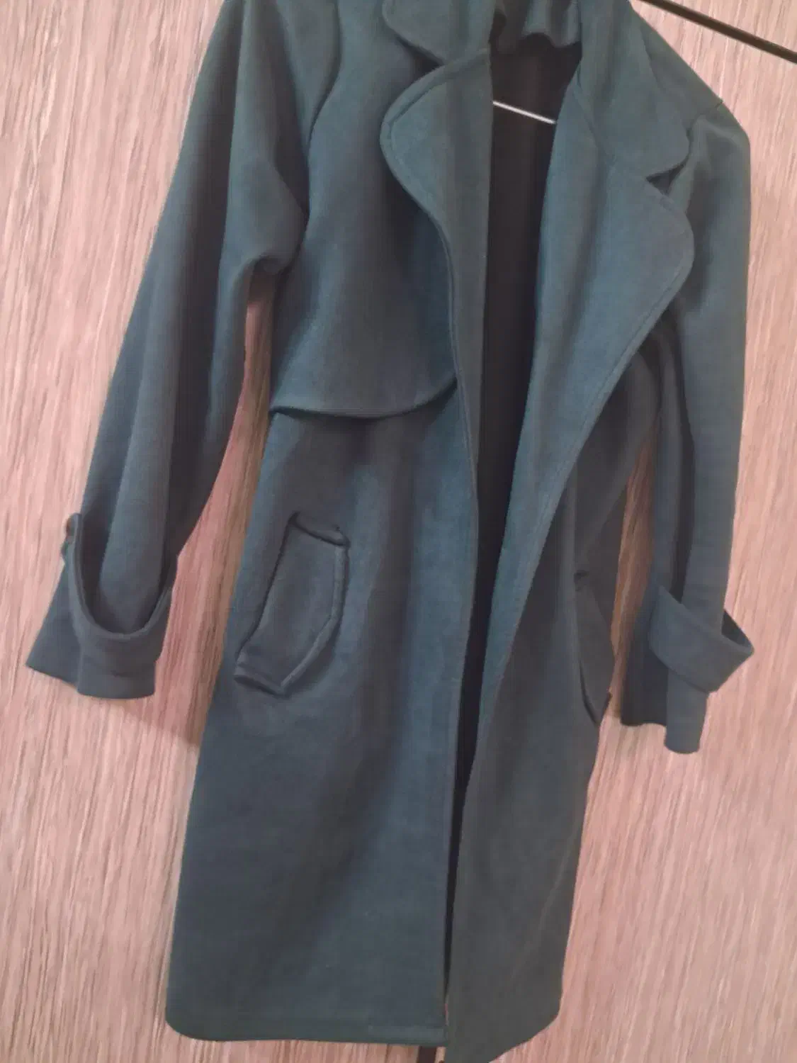 مانتو کتی شیک|لباس|شاهین‌شهر, نظامی|دیوار