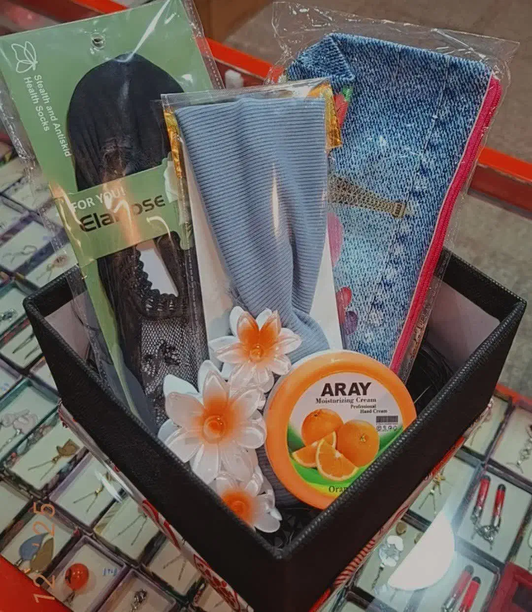 کادویی بدلیجات سلیقه روز|بدلیجات|میبد, |دیوار