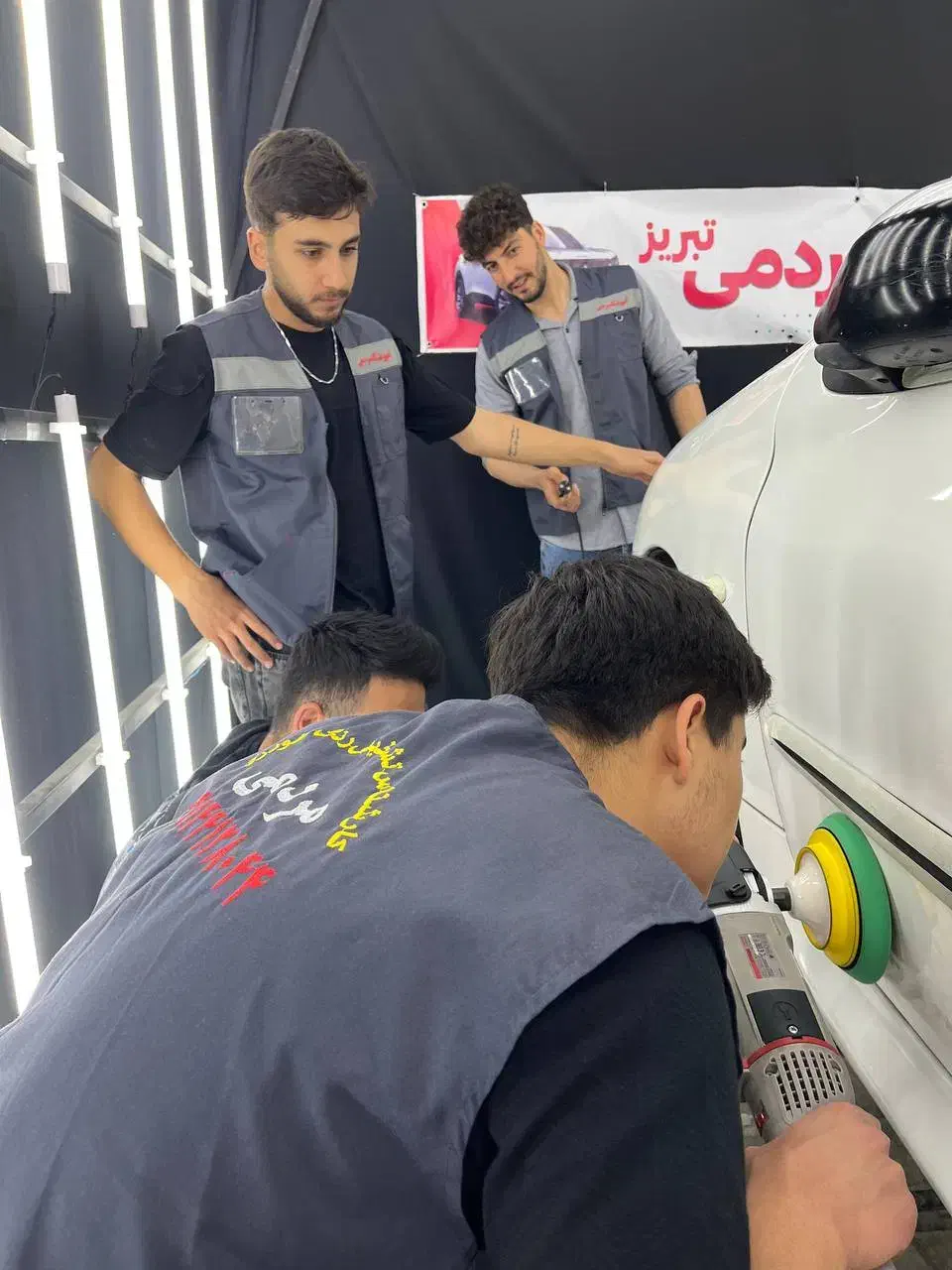 آموزش واکس پولیش سرامیک خودرو(دیتیلینگ)|خدمات آموزشی|تبریز, |دیوار