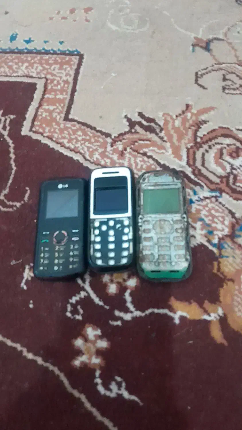 3عدد گوشی ساده|موبایل|میناب, |دیوار