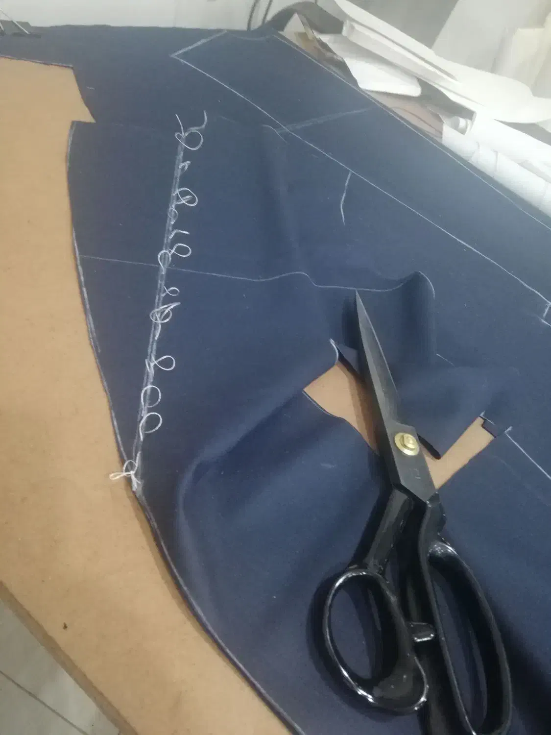 خیاطی، دوخت کت و شلوار دست دوز|خدمات پیشه و مهارت|سقز, |دیوار