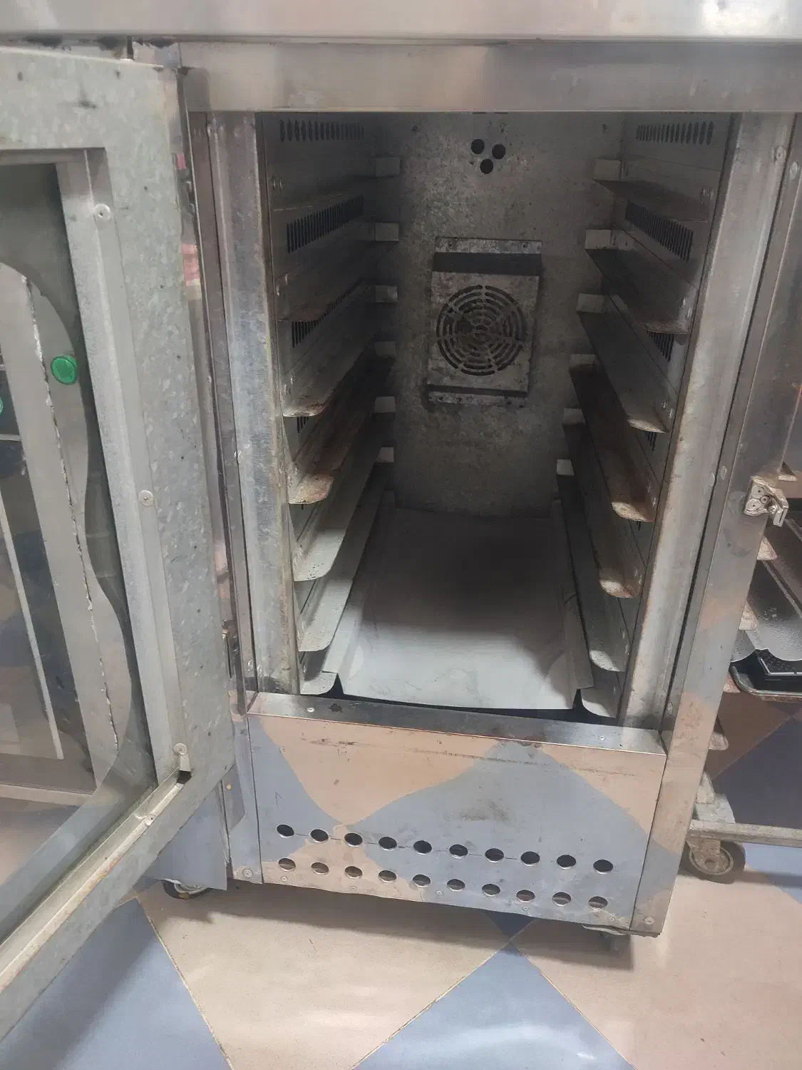 فر گازی شش دیس|اجاق گاز و لوازم برقی پختوپز|قزوین, |دیوار