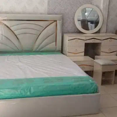 تخت خواب کیان مخصوص نوجوانان و کودکان|تخت و سرویس خواب|بم, |دیوار