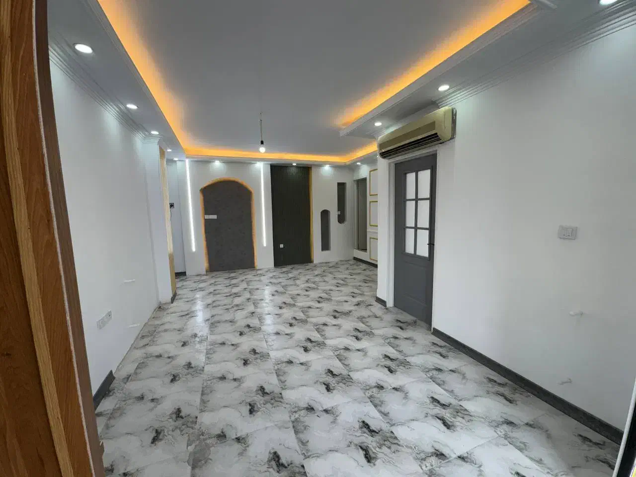 ۵۶ متر / طبقه اول / تراورتن/ پکیج کولرگازی|فروش آپارتمان|اندیشه, اندیشه فاز ۱|دیوار