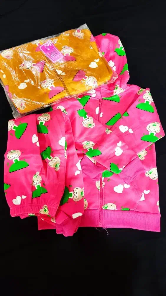 لباس|لباس|زابل, |دیوار