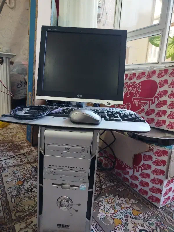 کامپیوتر|رایانه رومیزی|نجفآباد, فیروزآباد|دیوار