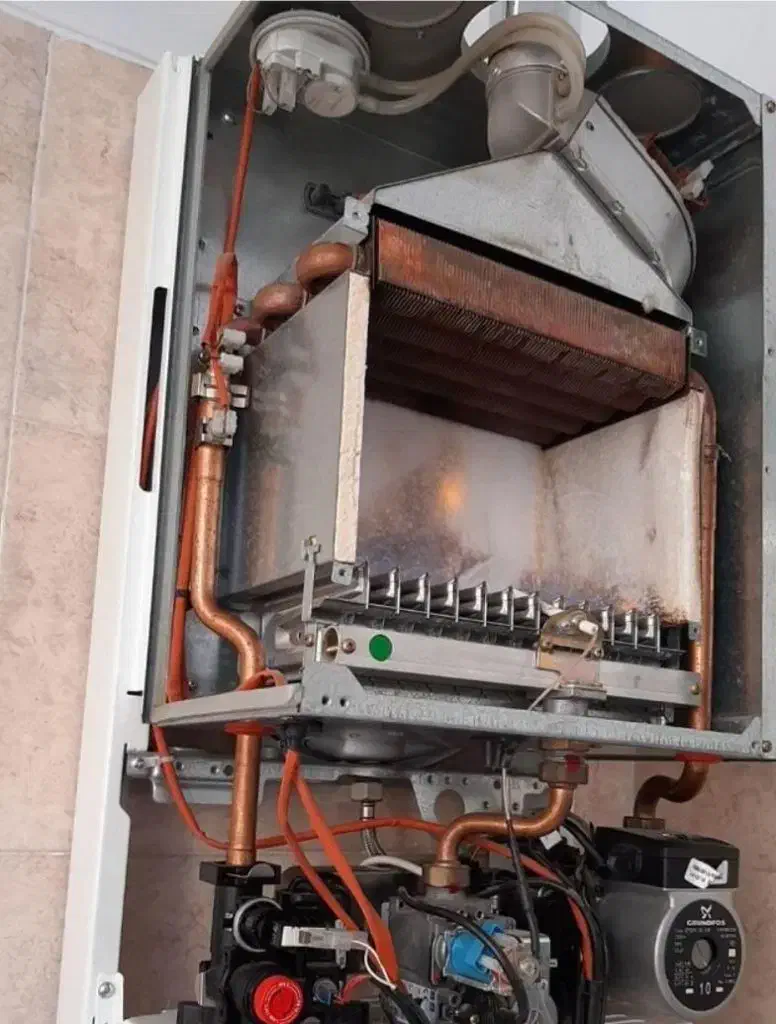 نصب و تعمیرات انواع پکیج|خدمات پیشه و مهارت|اراک, |دیوار