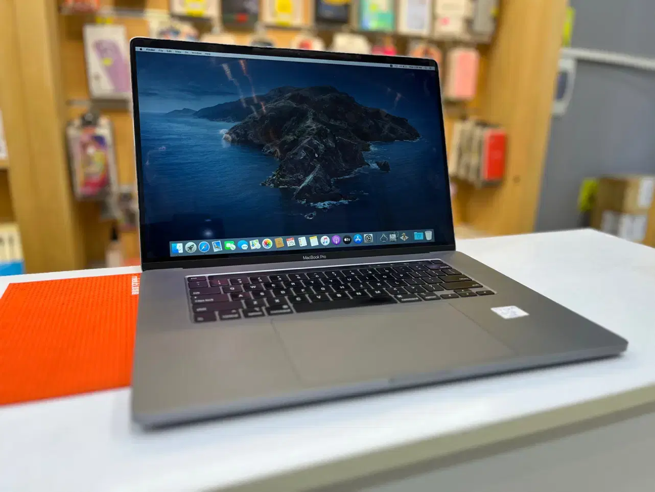MacBook pro 2019 core i7|رایانه همراه|کرج, اتحاد|دیوار