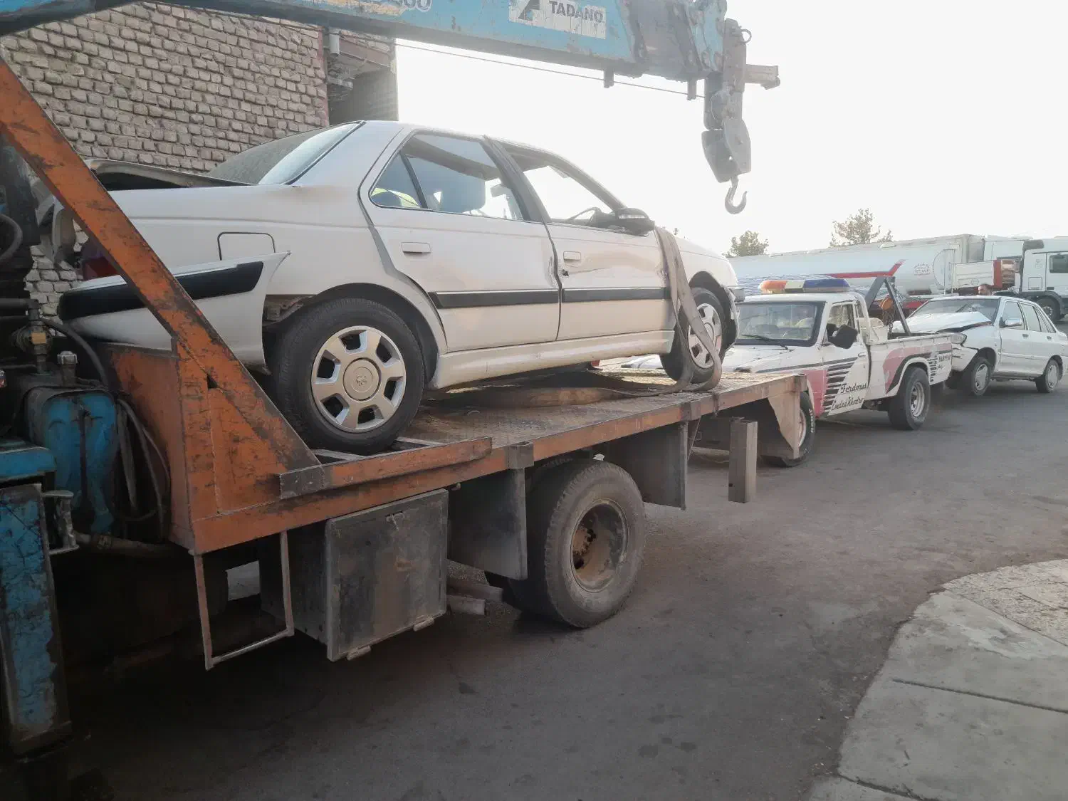 جرثقیل وامدادخودروبرزگر|خدمات حمل و نقل|فردوس (خراسان), |دیوار