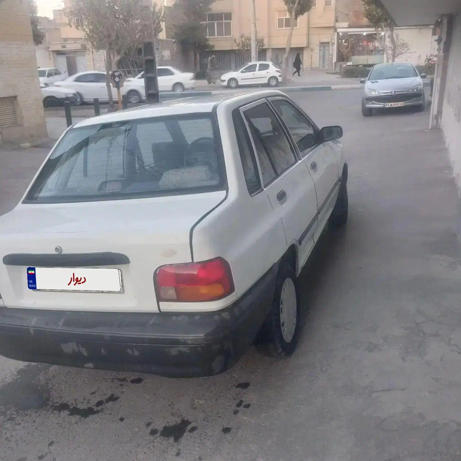 پرایدصباسفید مدل۸۰ بیمه۱۱ماه|خودرو سواری و وانت|اصفهان, فجر|دیوار