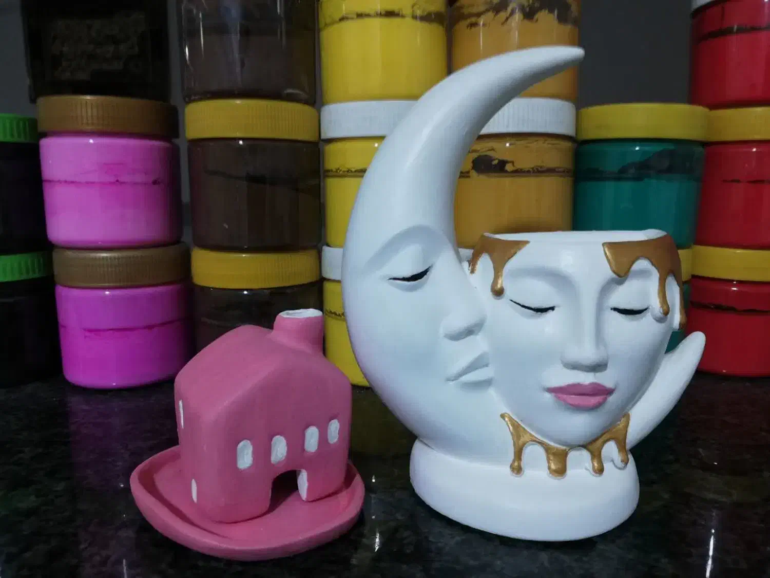 گلدون یا جامدادی شیک|صنایع دستی و سایر لوازم تزئینی|قم, ناصردیوان|دیوار