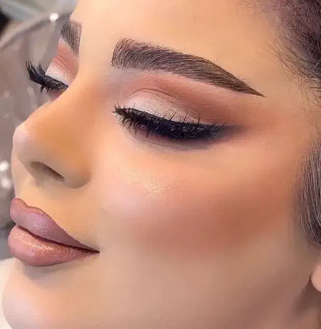 میکاپ شینیون|خدمات آرایشگری و زیبایی|مراغه, |دیوار