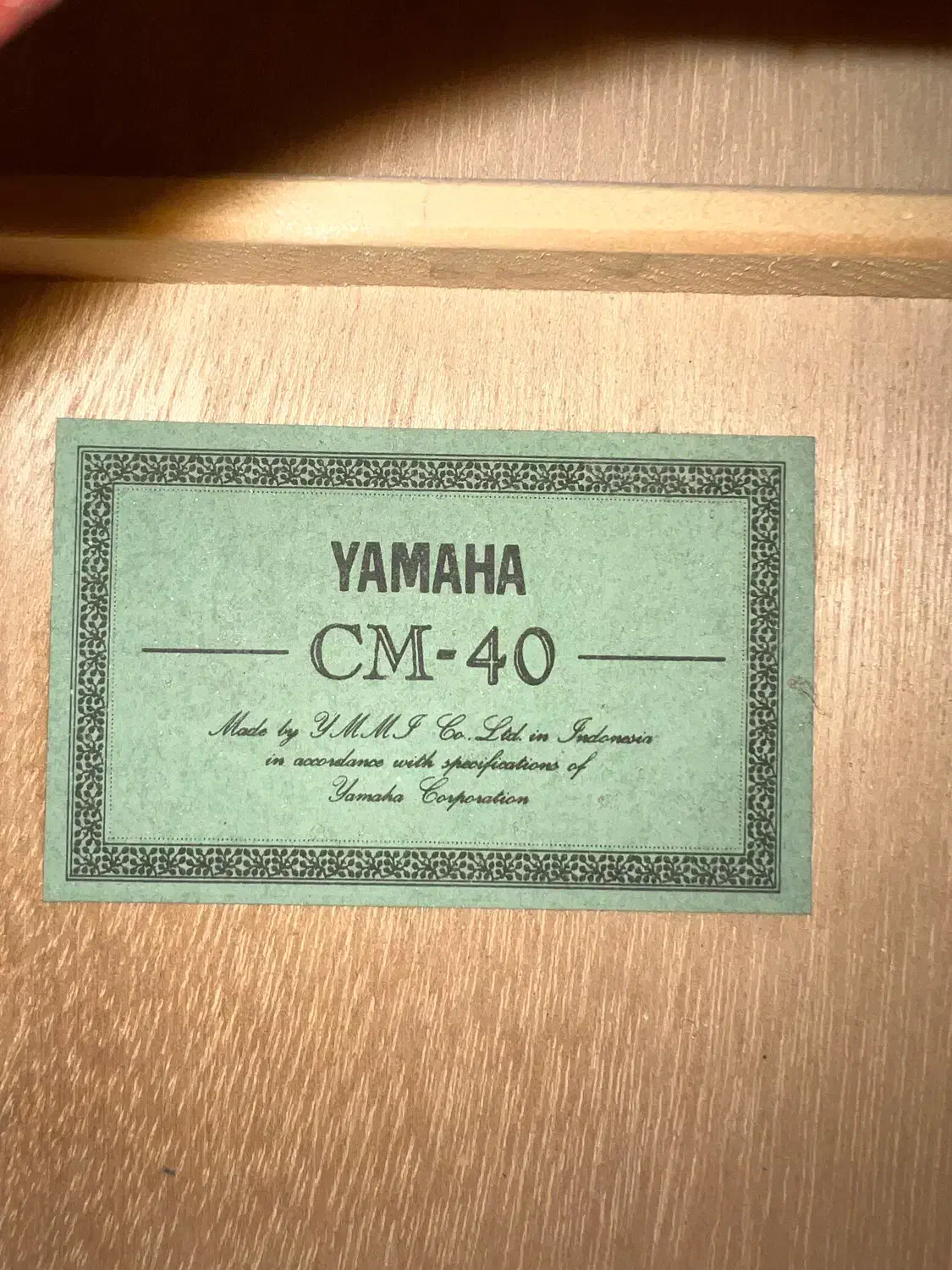 گیتار یاماهاc40 قدیمی|گیتار، بیس، امپلیفایر|تبریز, |دیوار