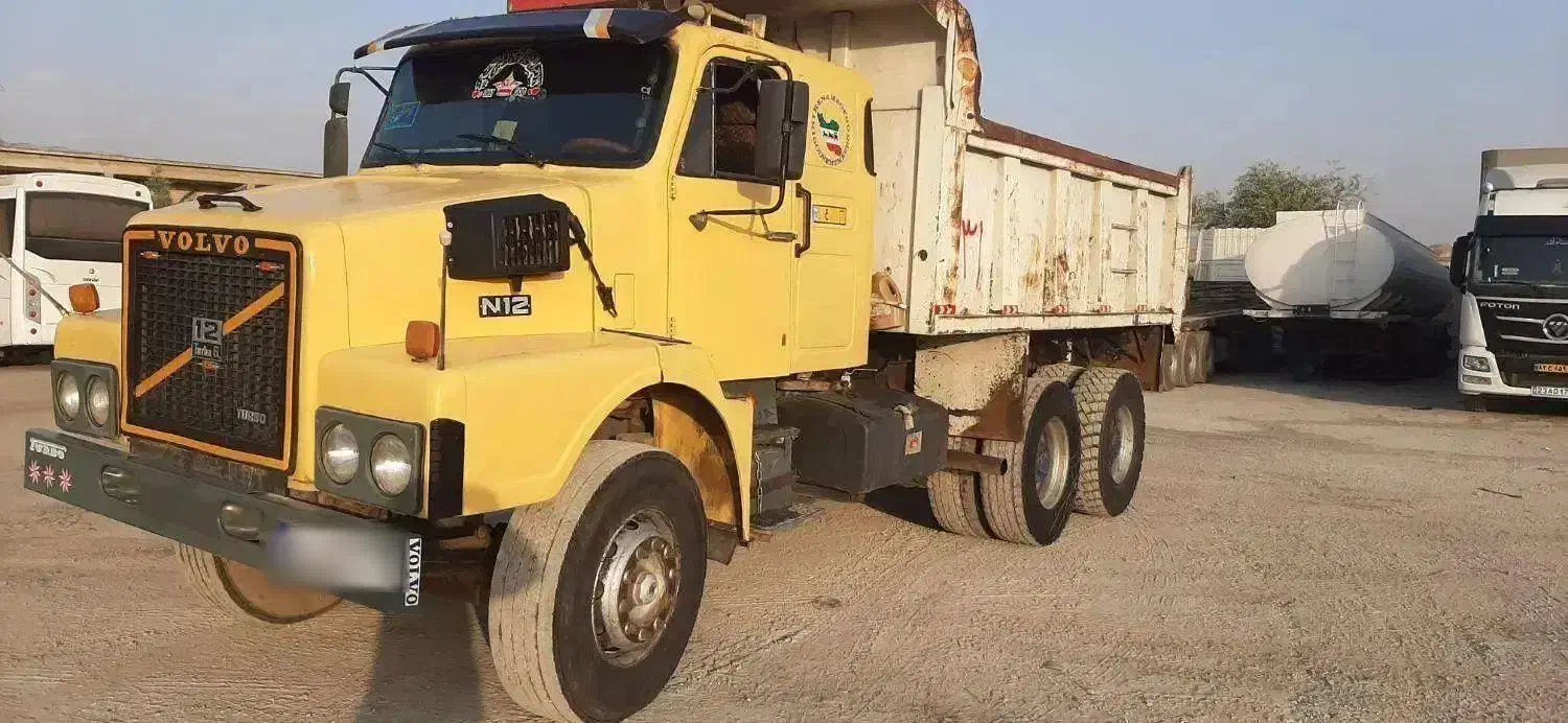 ولوو کمپرسی توپ طلا|خودرو سنگین|تهران, میدان میوه و ترهبار مرکزی|دیوار