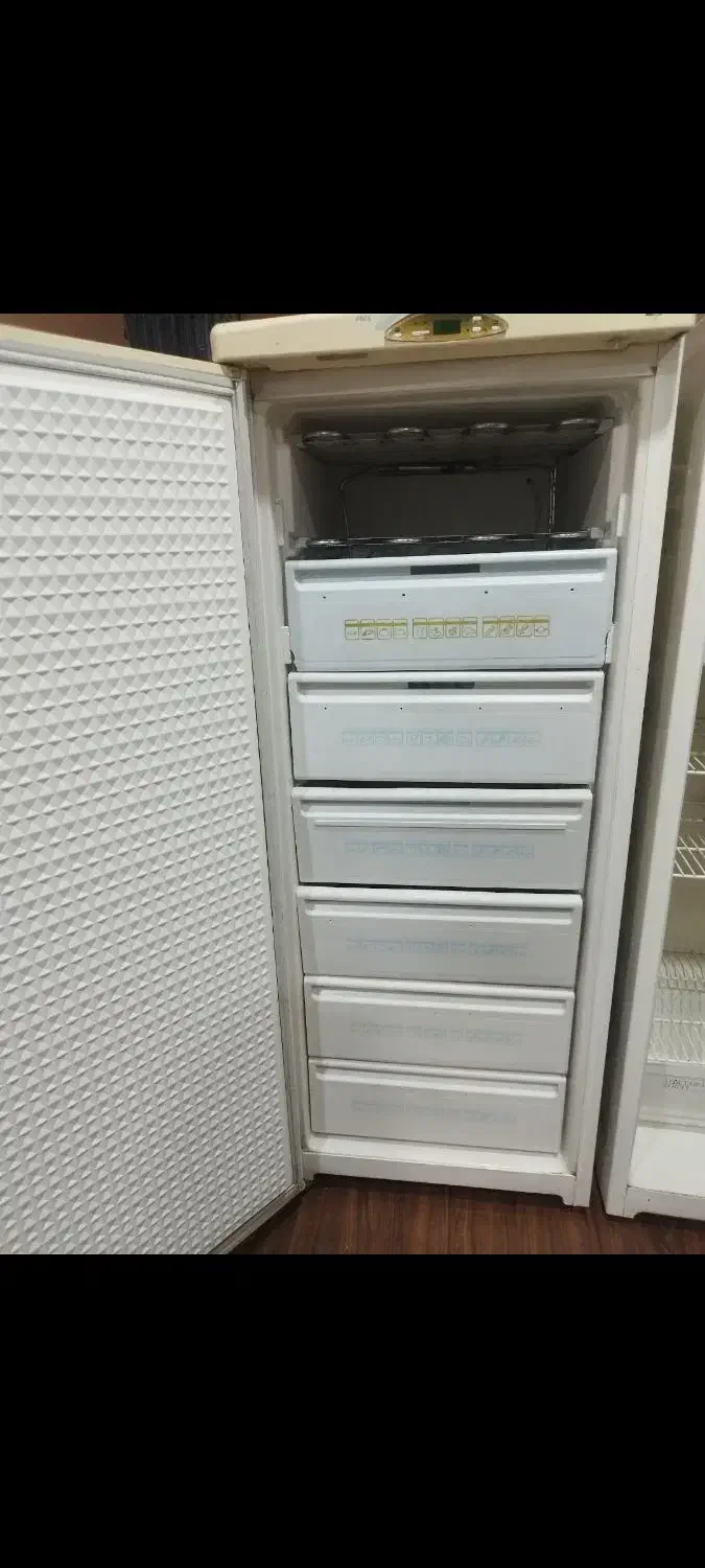 فریز پارس برفک دار|یخچال و فریزر|خرم‌آباد, |دیوار