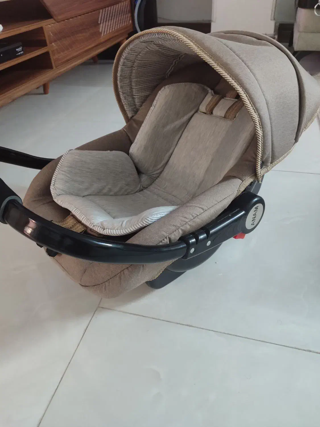 ننو و کریر نوزاد|کالسکه و لوازم جانبی|بابل, |دیوار