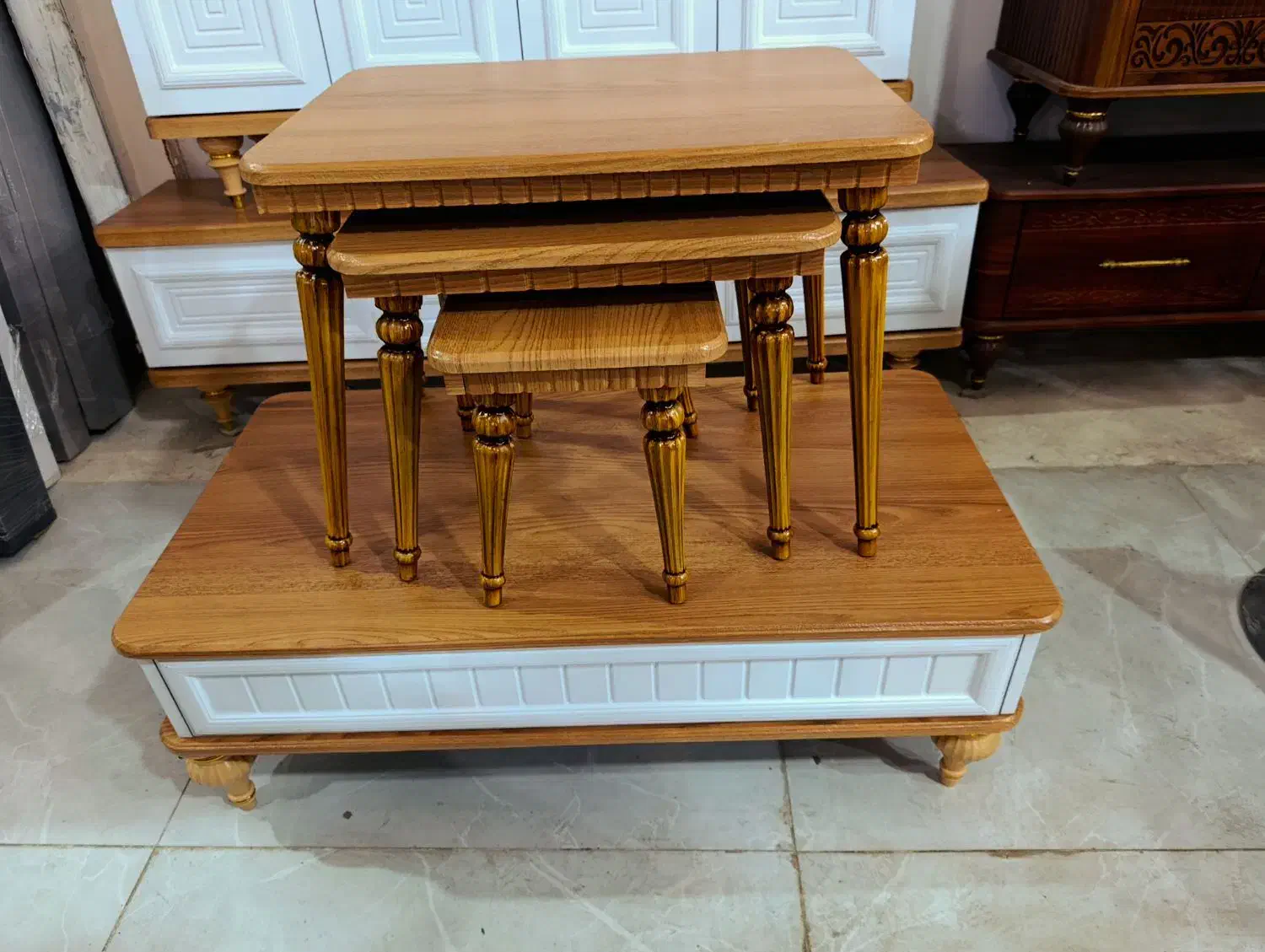 چوبی و وکیوم عسلی و جلو مبلی|مبلمان خانگی و میز عسلی|خرم‌آباد, |دیوار