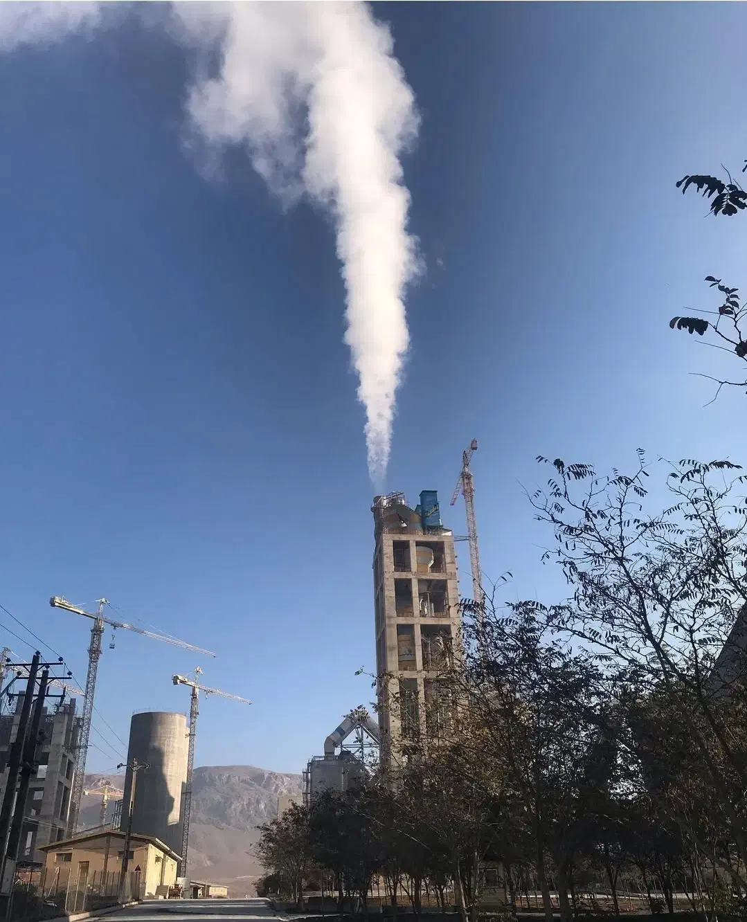 عرضه مستقیم سیمان شهرکرد،اصفهان،سپاهان (چک صیادی)|مصالح و تجهیزات ساختمان|شهرکرد, |دیوار