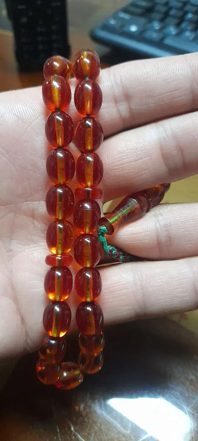 تسبیح سندلوس|کلکسیون اشیاء عتیقه|قدس, شهر‌قدس|دیوار