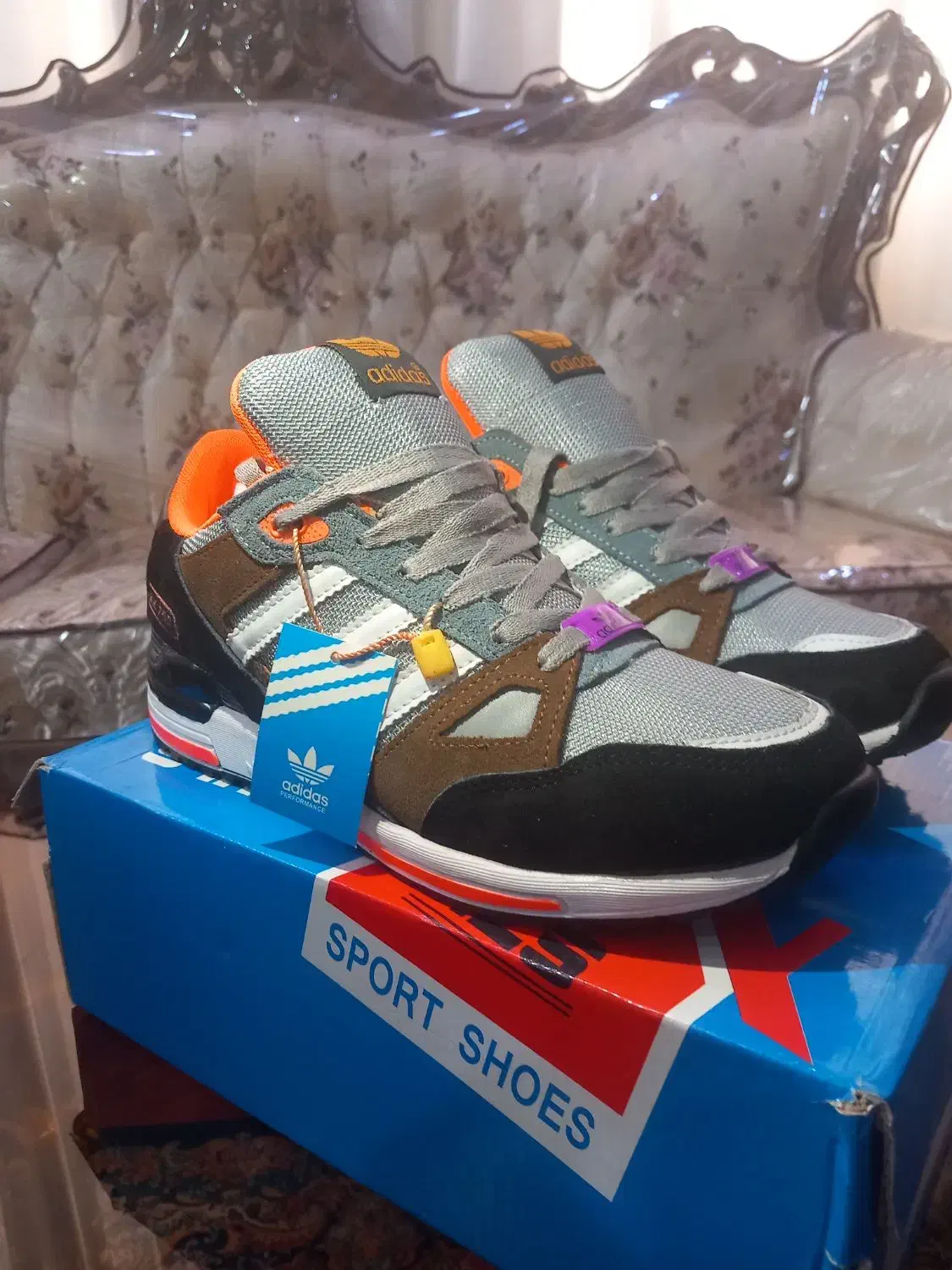 کتونی آدیداس zxسفارش ویتنام‌سایز ۴۲ قیمت یک میلیون|کیف، کفش، کمربند|اسلام‌شهر, شهرک لاله|دیوار