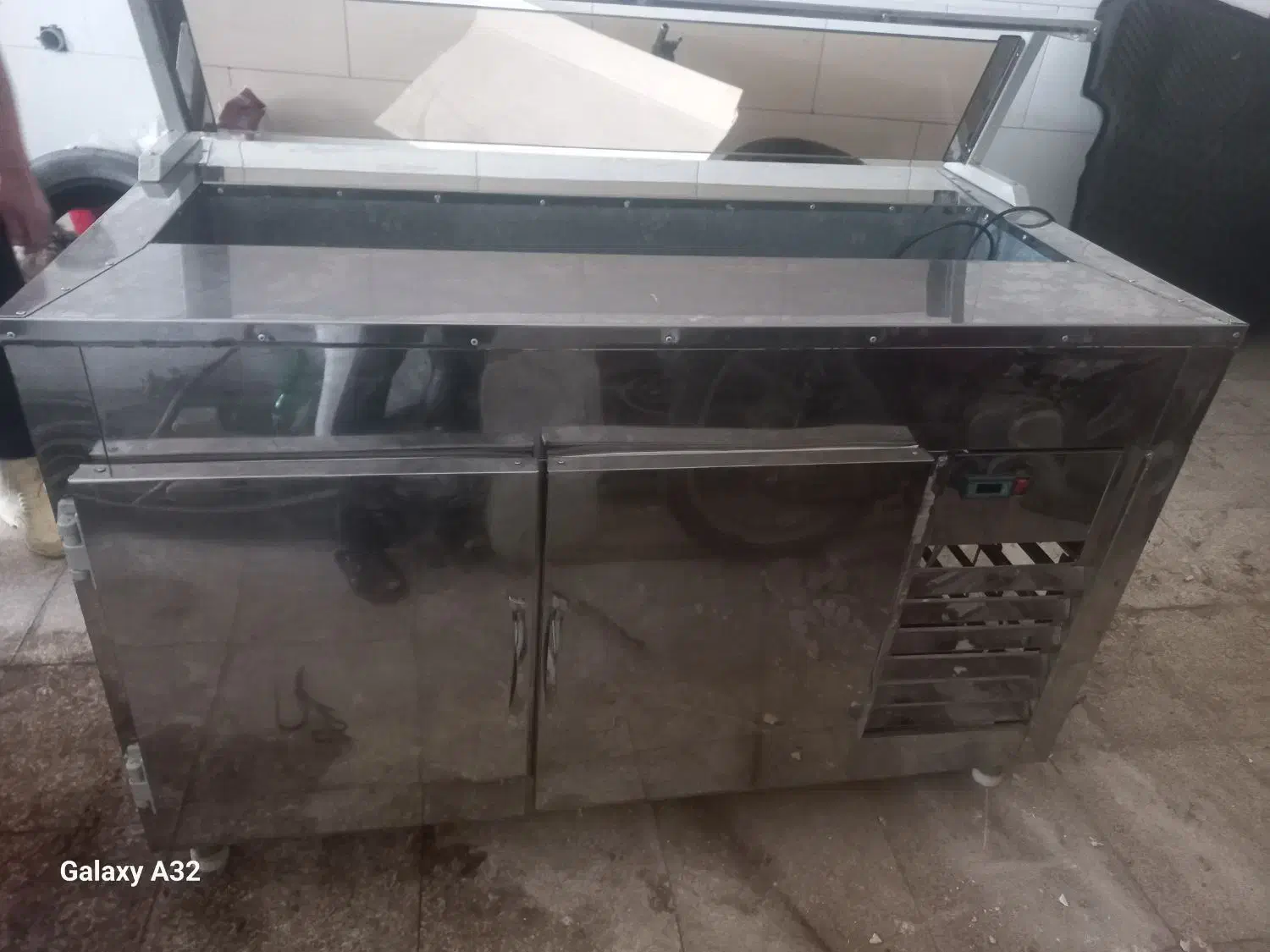 وسایل آشپز خانه|ظروف پختوپز|فلاورجان, |دیوار