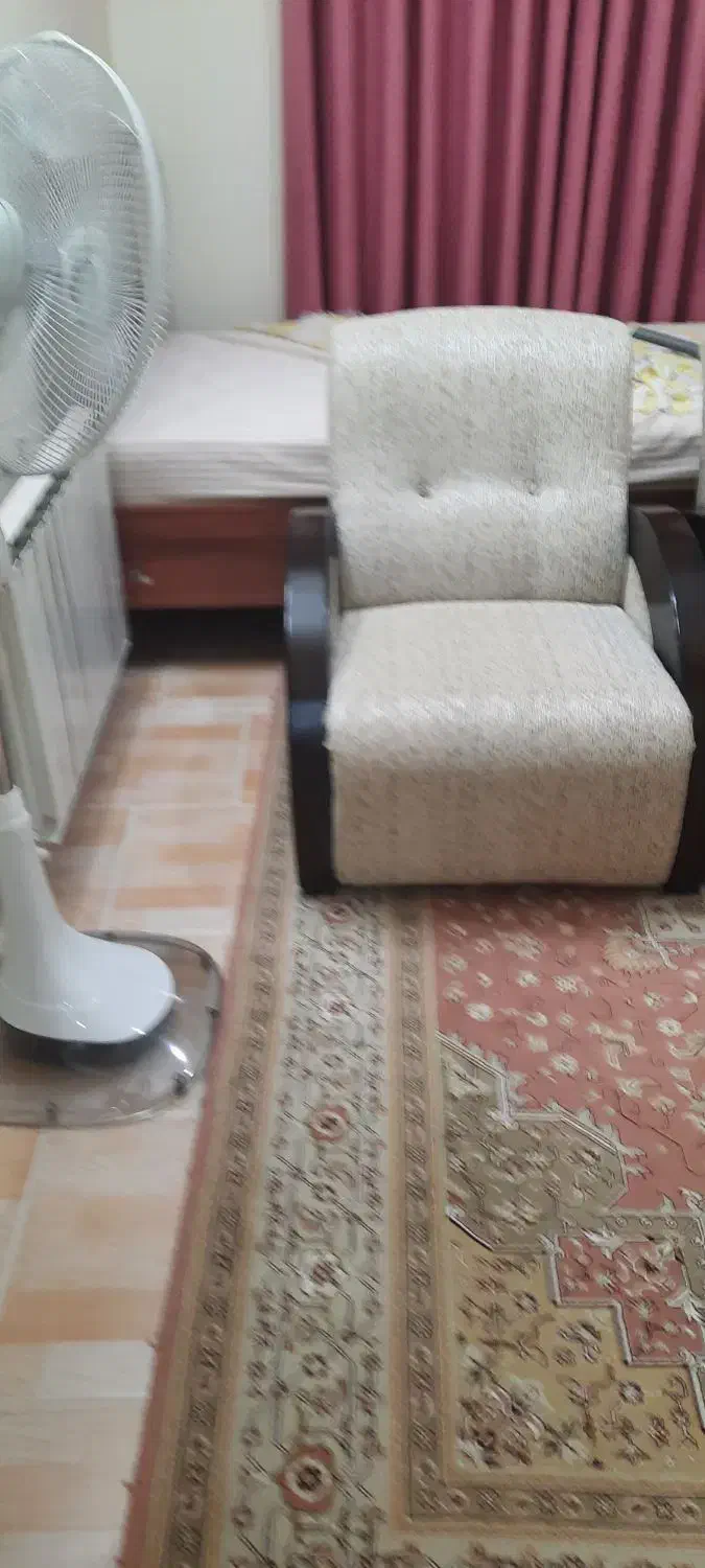 مبل راحتی پارچه ای(کاناپه) ۷نفره با میز پذیرایی|مبلمان خانگی و میز عسلی|بابل, |دیوار