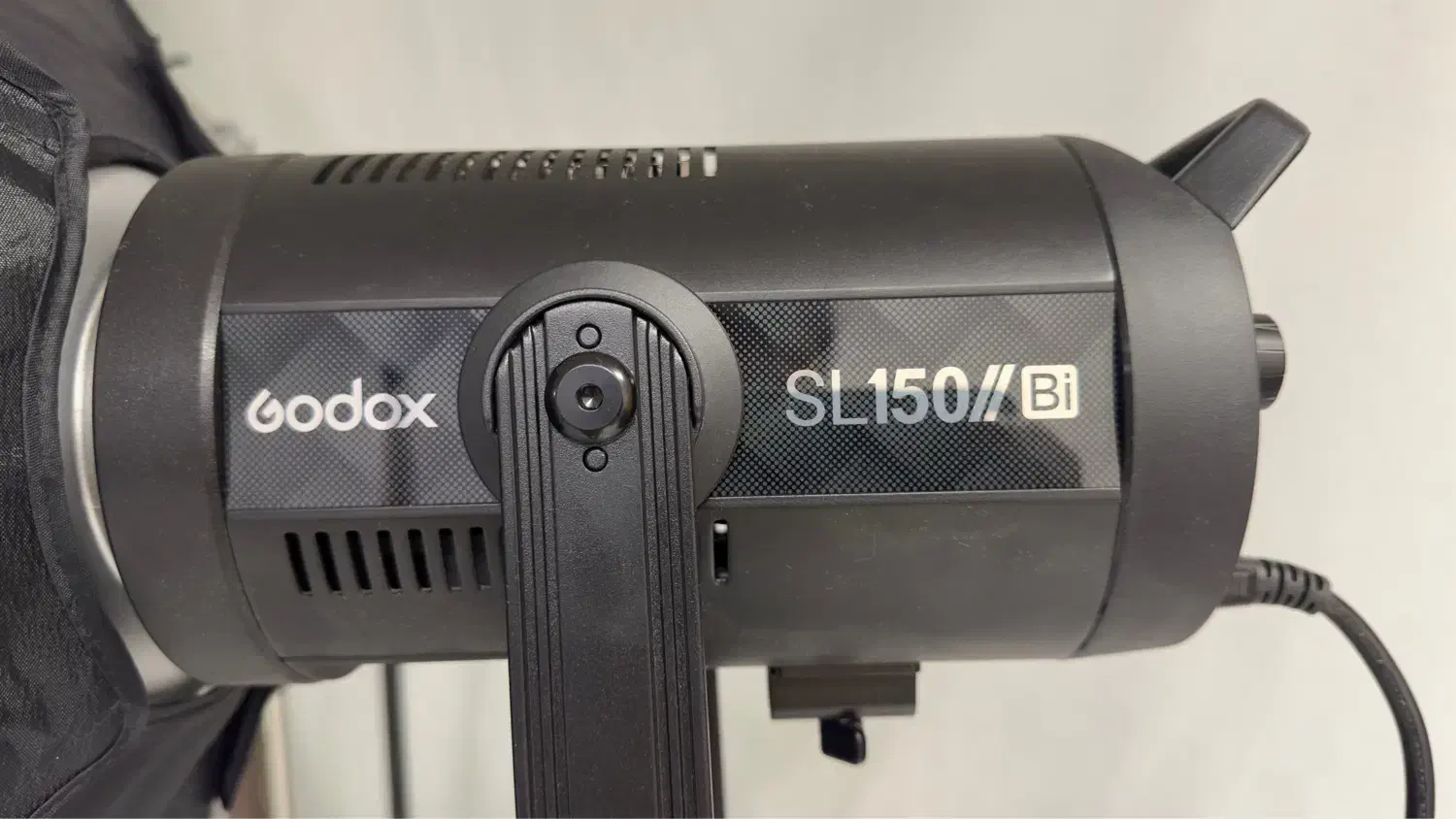 فروش تجهیزات عکاسی و فیلم برداری|دوربین عکاسی و فیلم‌برداری|اصفهان, سیچان|دیوار