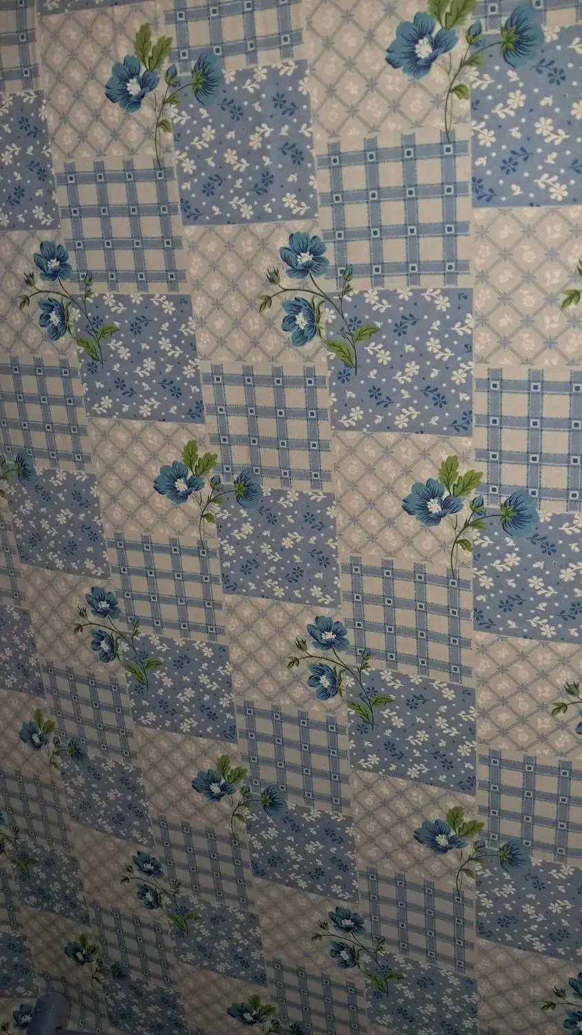 یک تشت تخت دونفره ودو تشک تخت کودک به فروش میرسد|تشک تختخواب|اردبیل, |دیوار