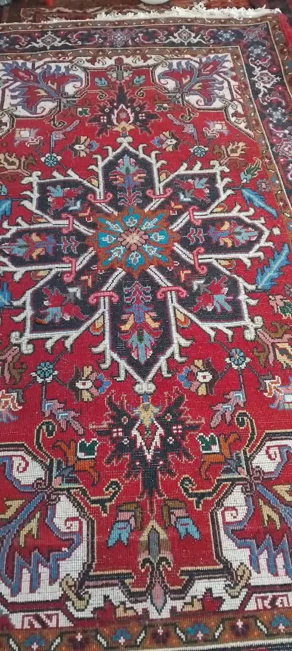 فرش دست بافت تبریز .اندازه ۱/۵۰ عرض ۲/۶۰ طول|فرش|تبریز, |دیوار