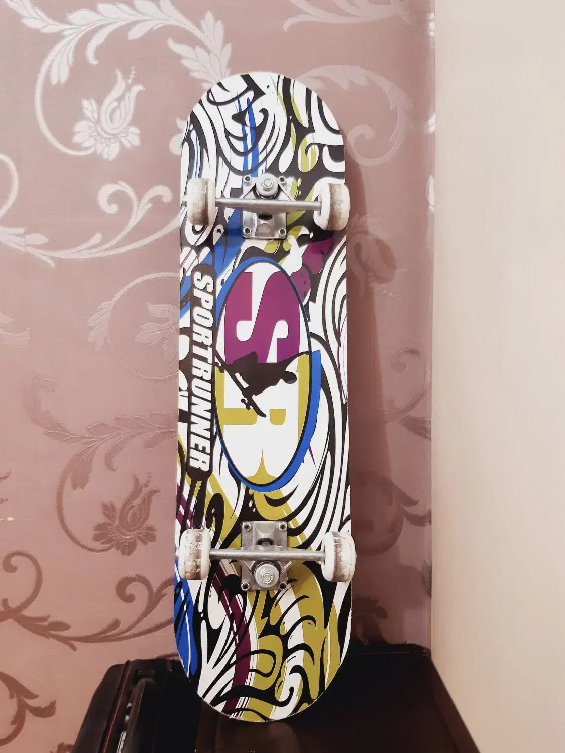 اسکیت برد حرفه ای|دوچرخه، اسکیت، اسکوتر|ری, دیلمان|دیوار