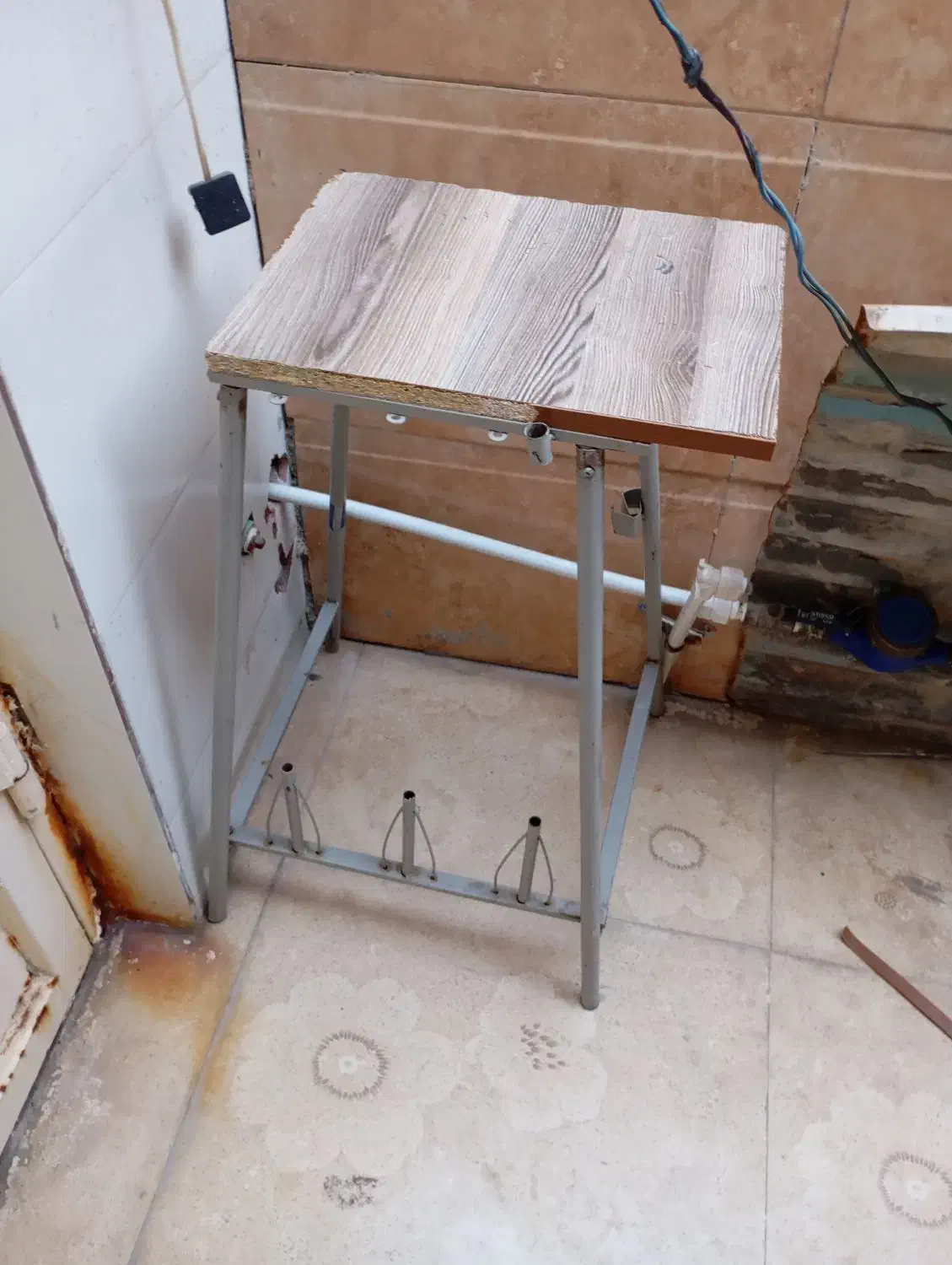 میز سردوز|چرخ خیاطی و ریسندگی|بندر ماهشهر, |دیوار