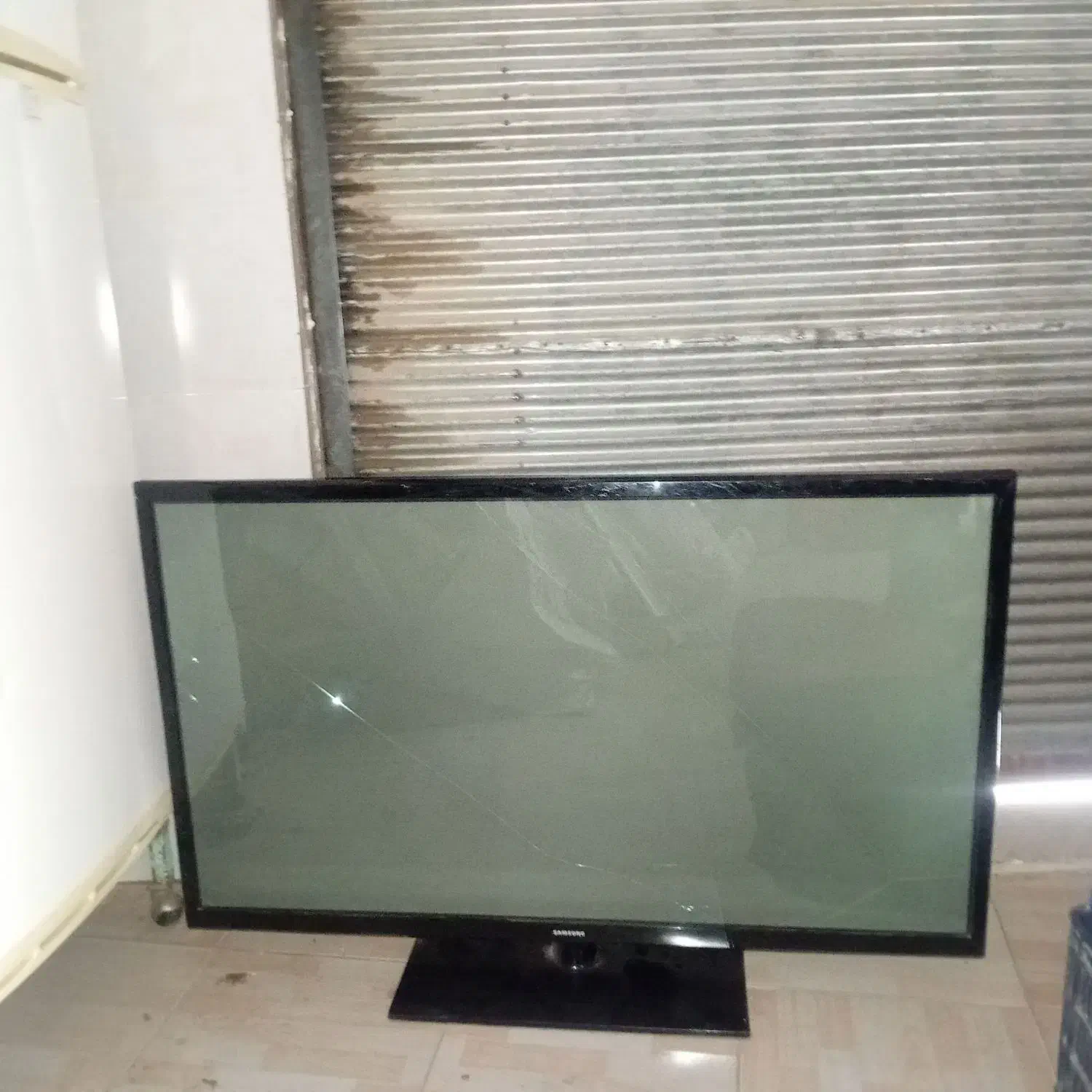 فروش تلوزیون سوخته|تلویزیون و پروژکتور|اقبالیه, |دیوار