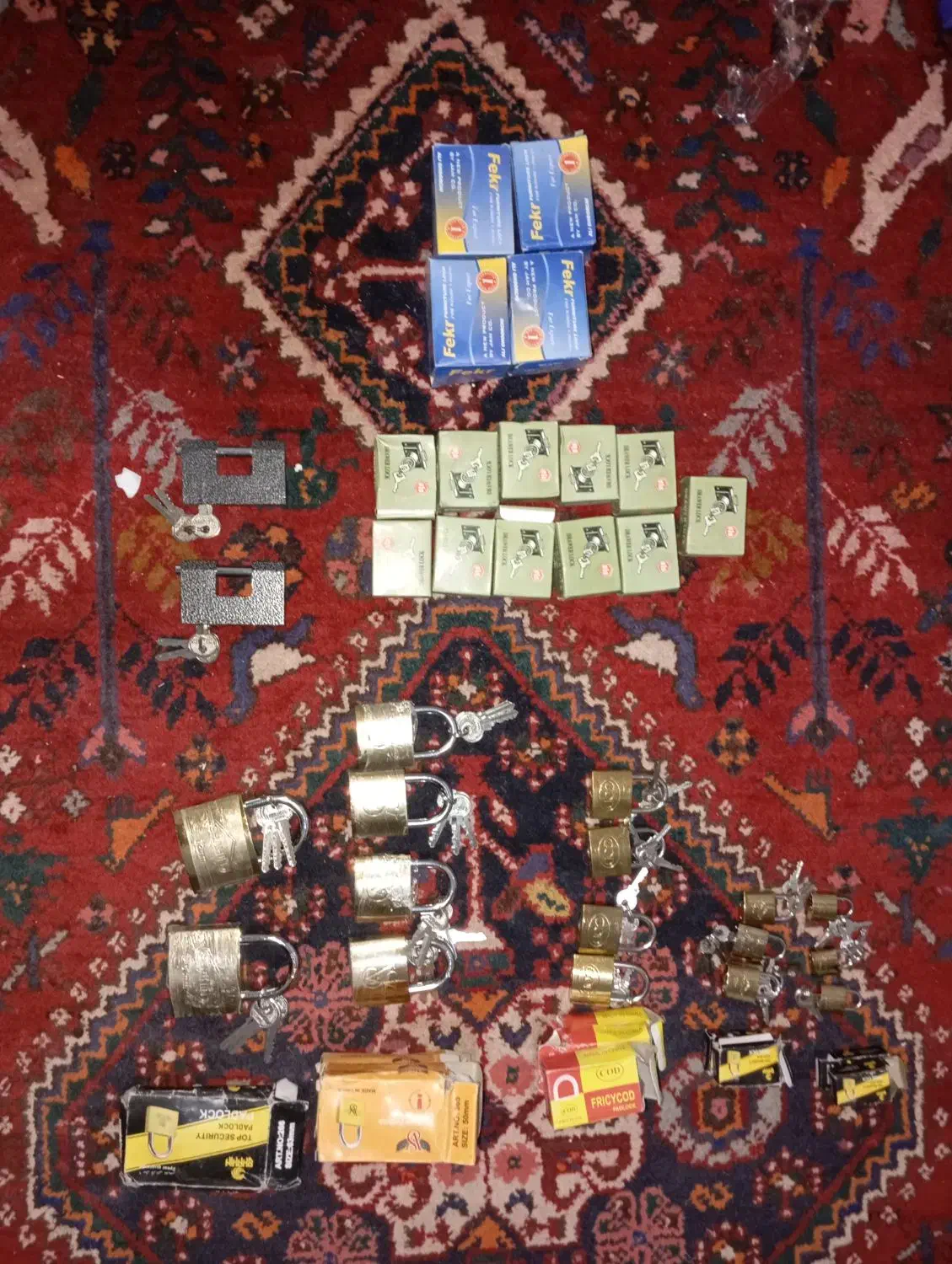 فروش تعدادی قفل|مصالح و تجهیزات ساختمان|شیراز, غدیر جنوبی|دیوار