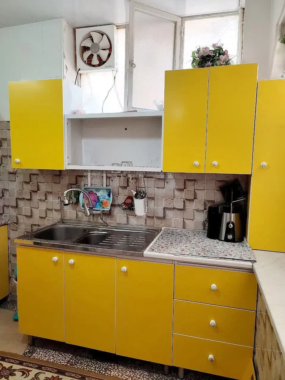 اجاره روزانه منزل|اجارهٔ کوتاهمدت آپارتمان و سوئیت|کاشان, باغچه فیض|دیوار