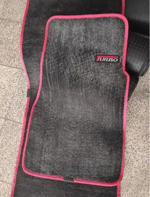 در داشبورد.کفپایی موکتی|قطعات یدکی و لوازم جانبی|زاهدان, |دیوار