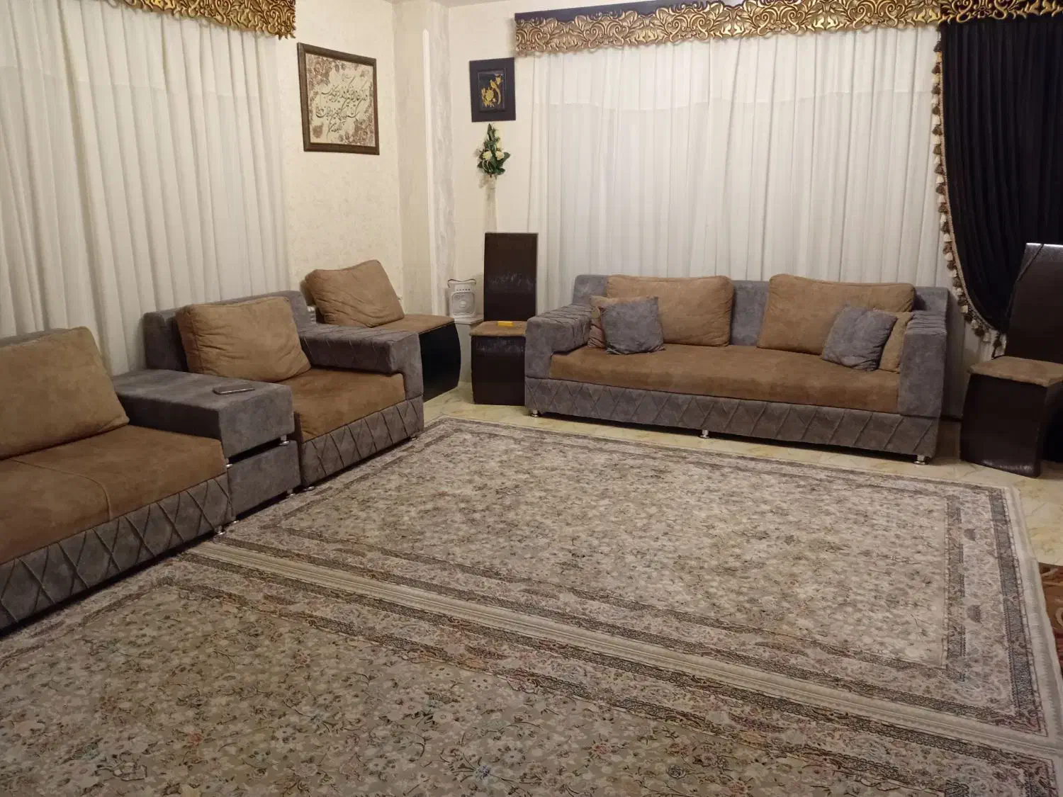 مبلمان ۹ نفره قالیچه میز نهار خوره ۶ نفره|مبلمان خانگی و میز عسلی|فومن, |دیوار