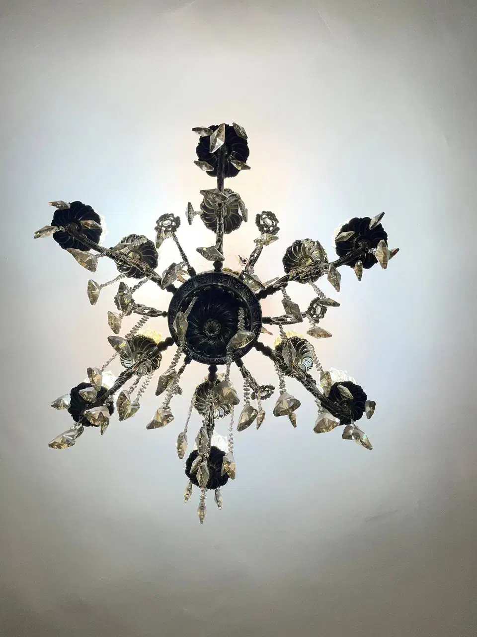 لوستر ۶ شاخه ۱۲ شعله برنجی سنگین|لوستر و چراغ آویز|تهران, قصر فیروزه ۲|دیوار