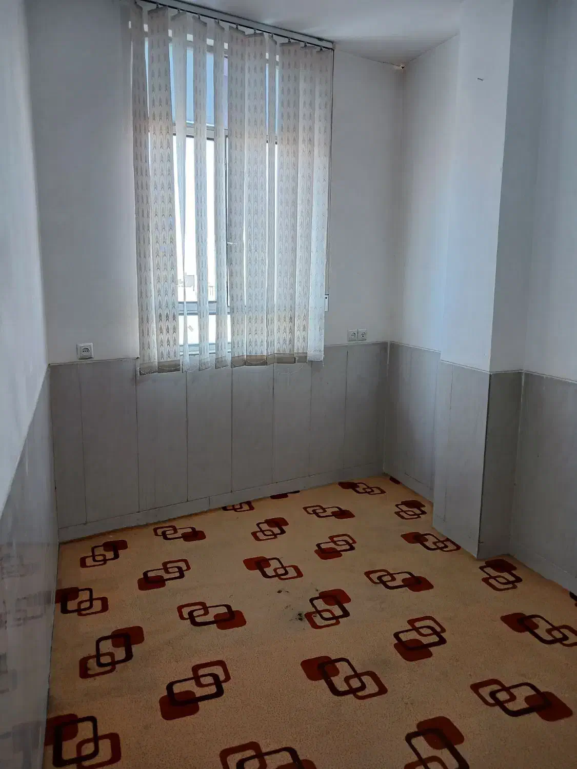 اجاره واحد مسکونی طبقه دوم دوخوابه نوساز|اجارهٔ آپارتمان|میبد, |دیوار