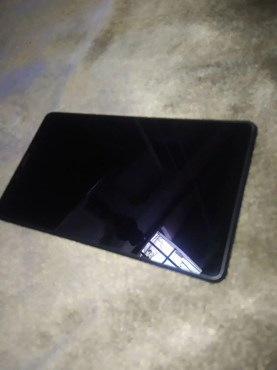 تبلت|تبلت|مشهد, شهید معقول|دیوار