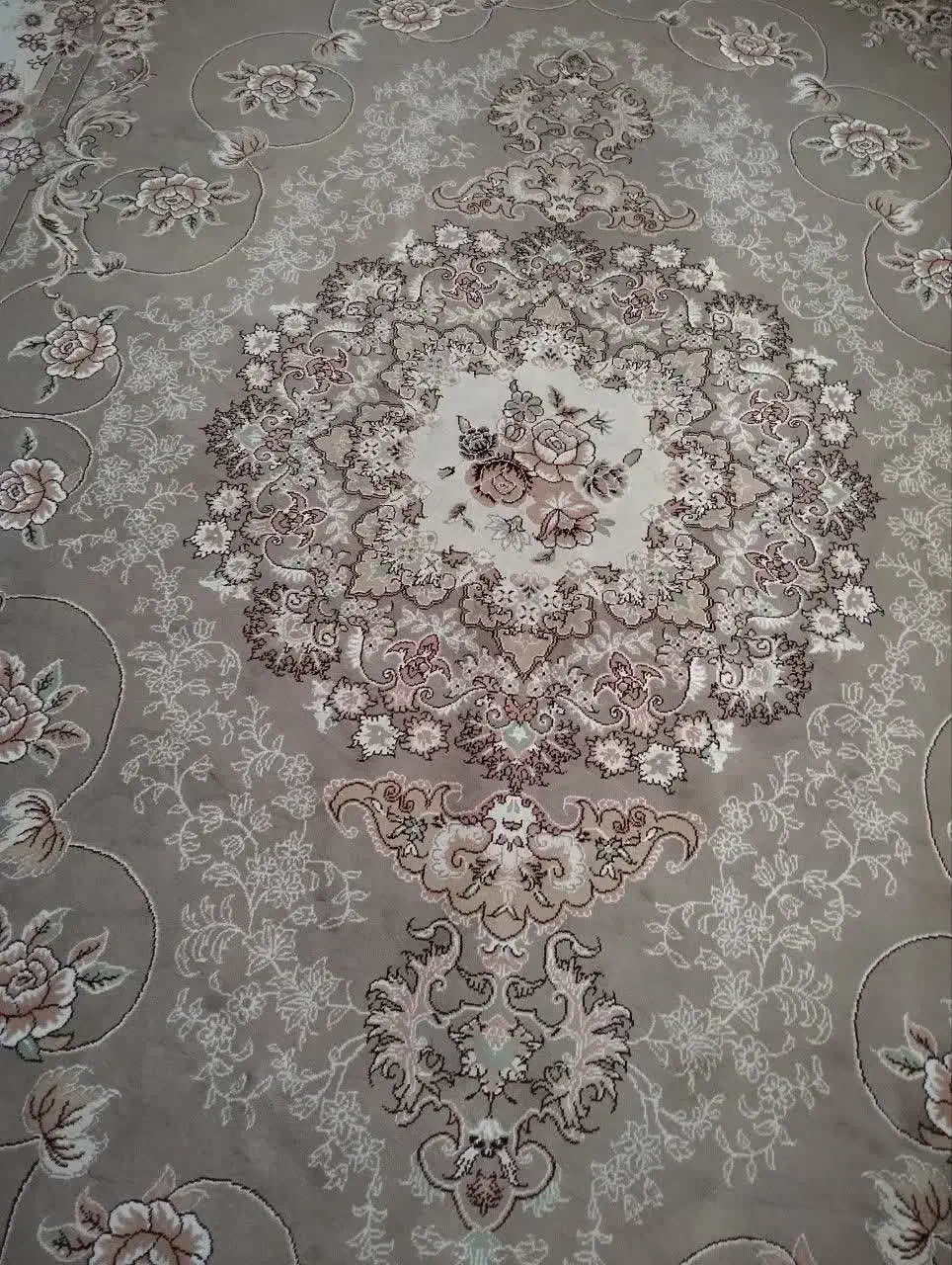 فرش ۹ متری|فرش|کرج, بنیاد|دیوار