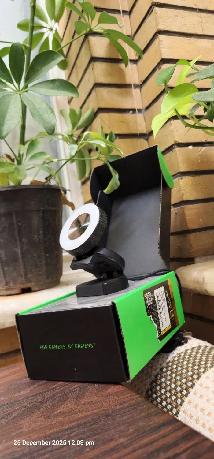 وبکم ریزر مدلKiyo Streaming|قطعات و لوازم جانبی رایانه|قم, زنبیل آباد|دیوار