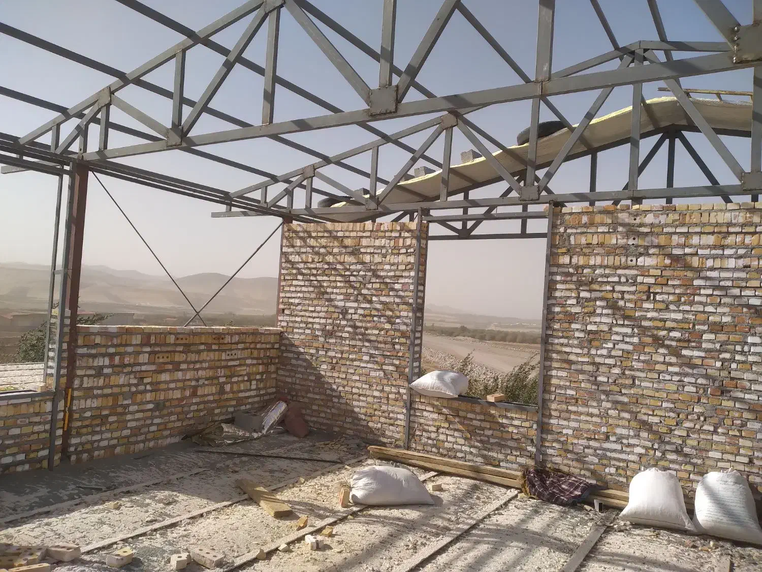 بنا کارساختمان گرفته تا سیمان کاری وغیره|خدمات پیشه و مهارت|مراغه, |دیوار