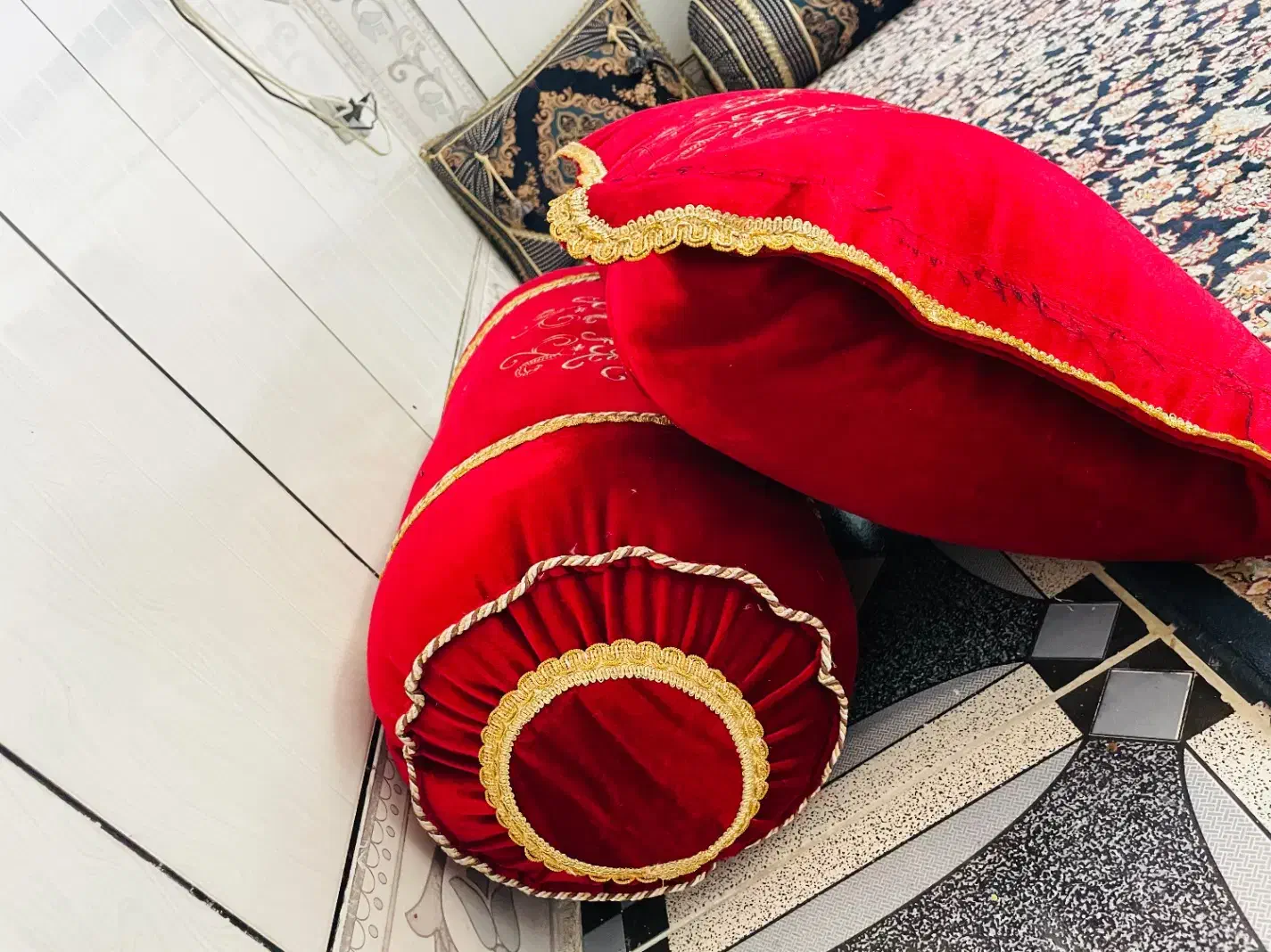 بالشت های نو نو بدون استفاده ۶ تا بالشت ۶پشتی|پشتی|یاسوج, |دیوار