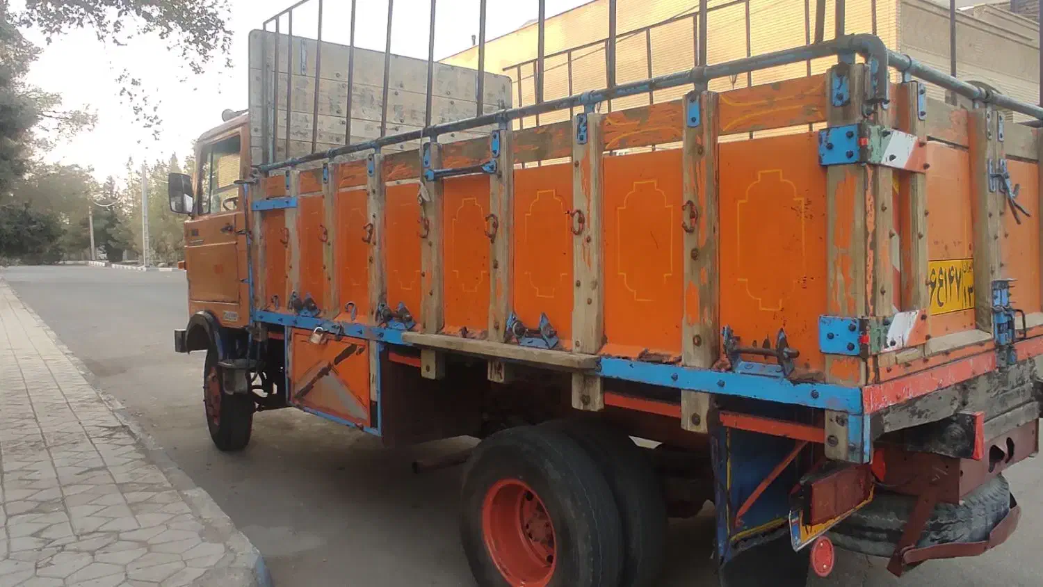 باسلام خاور 608باری مدل1373|خودرو سنگین|کاشان, راوند|دیوار